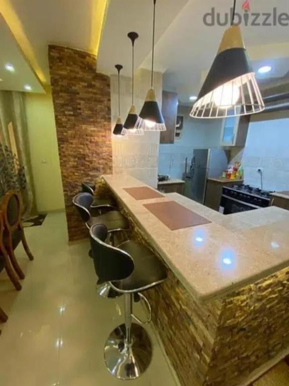 شقه فندقيه للعائلات بالهرم, Káhira