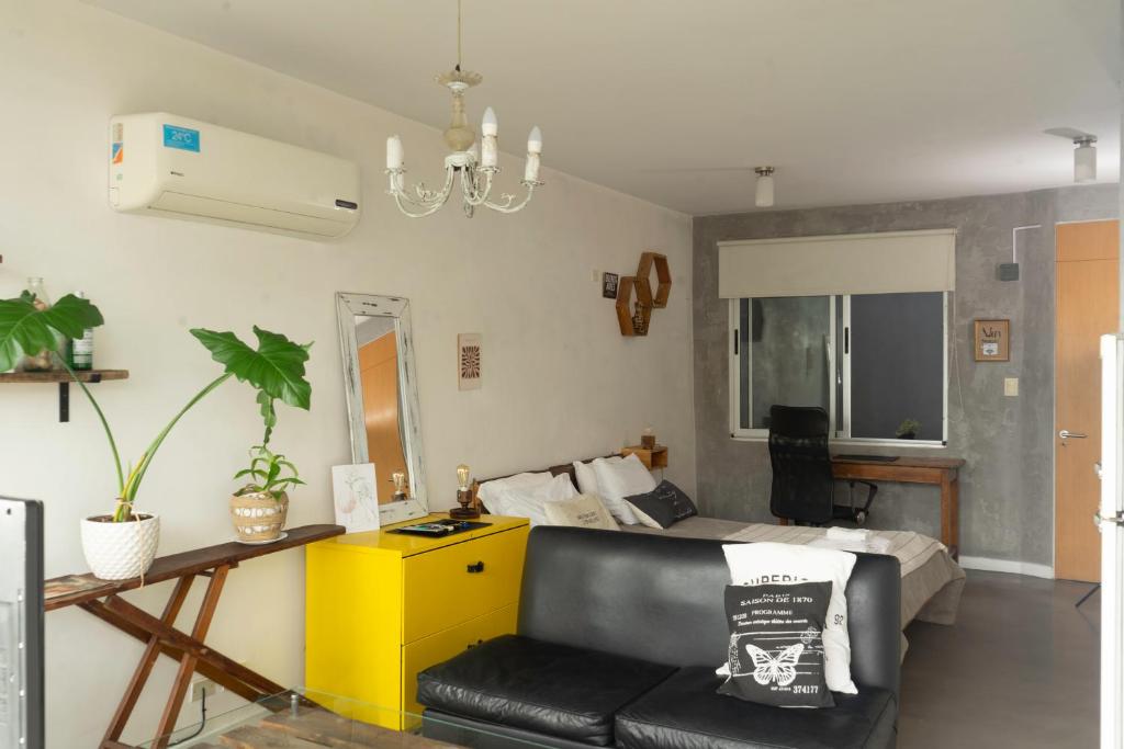 Luminoso Estudio en Palermo Holywood - 1