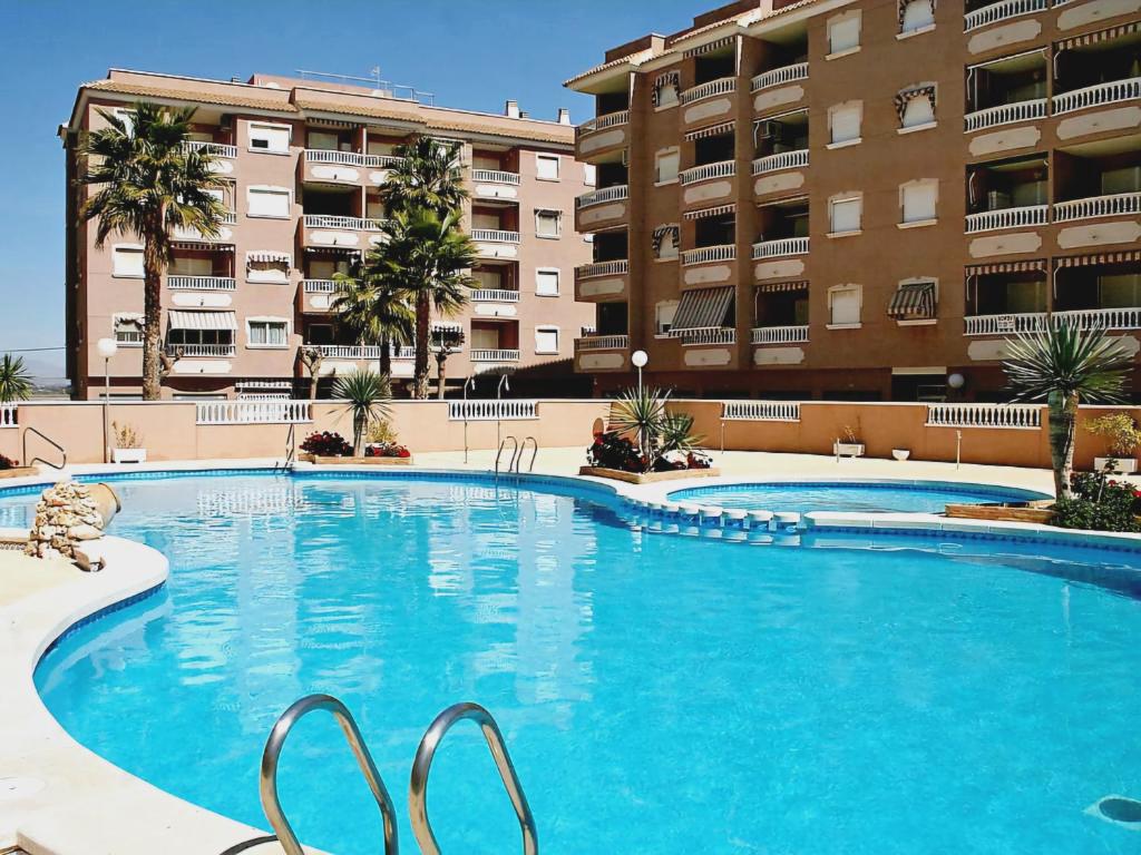 Apartamento con terraza, piscina y playa a 400m, Santa Pola
