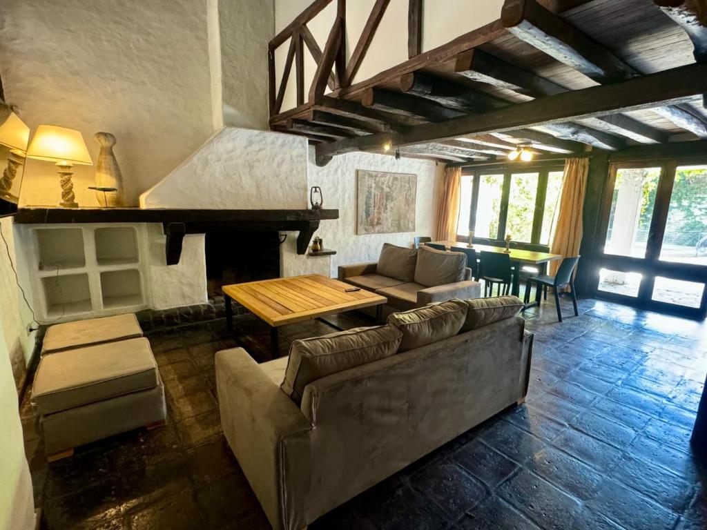 CASA LINIERS - Centro de Mendoza - Barrio Bombal - 5