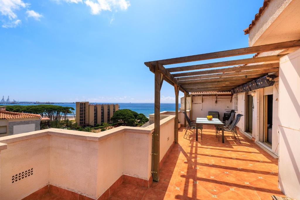 Neia Apartment Planet Costa Dorada - 4