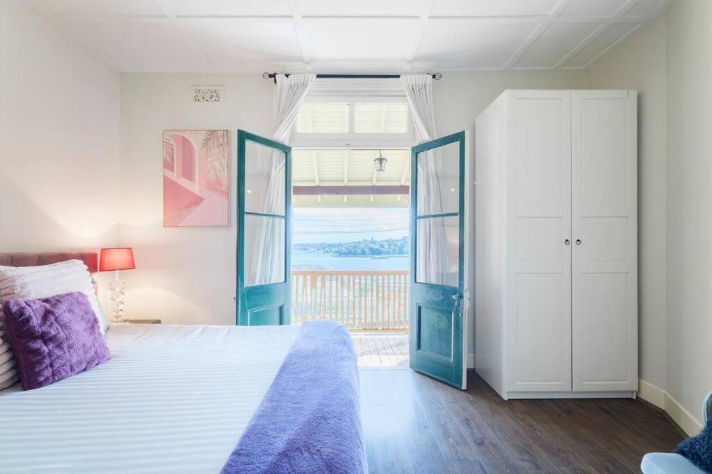 Water front - KING Bed 5 Room Rooftop Terrace #35, Sydney