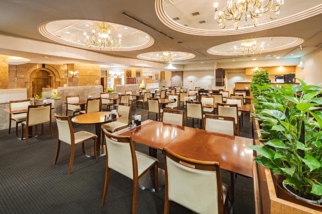 倉敷Kariyushi皇家藝術飯店 (Kurashiki Royal Art Hotel)