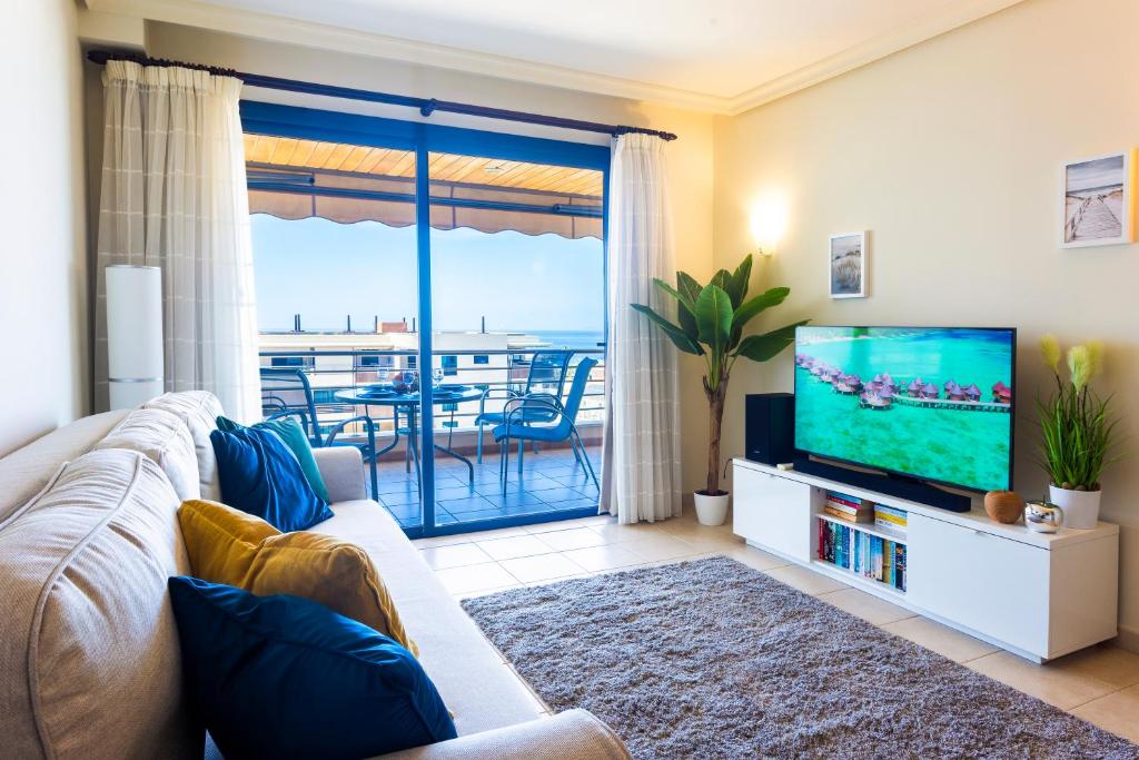 Top Floor Best Ocean View - Swimming pool - 5