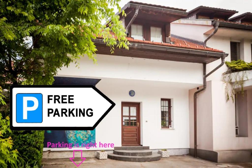 Avrora House FREE parking in OLD TOWN, Ljubljana