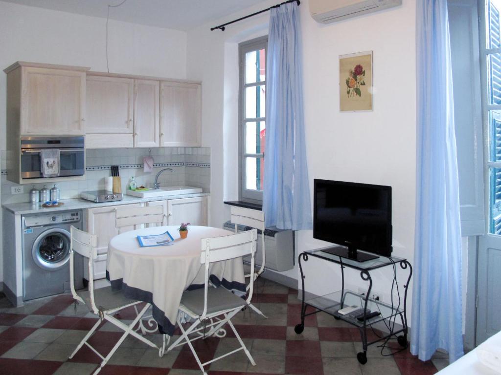 Apartment Isotta - FLG206 by Interhome, Finale Ligure