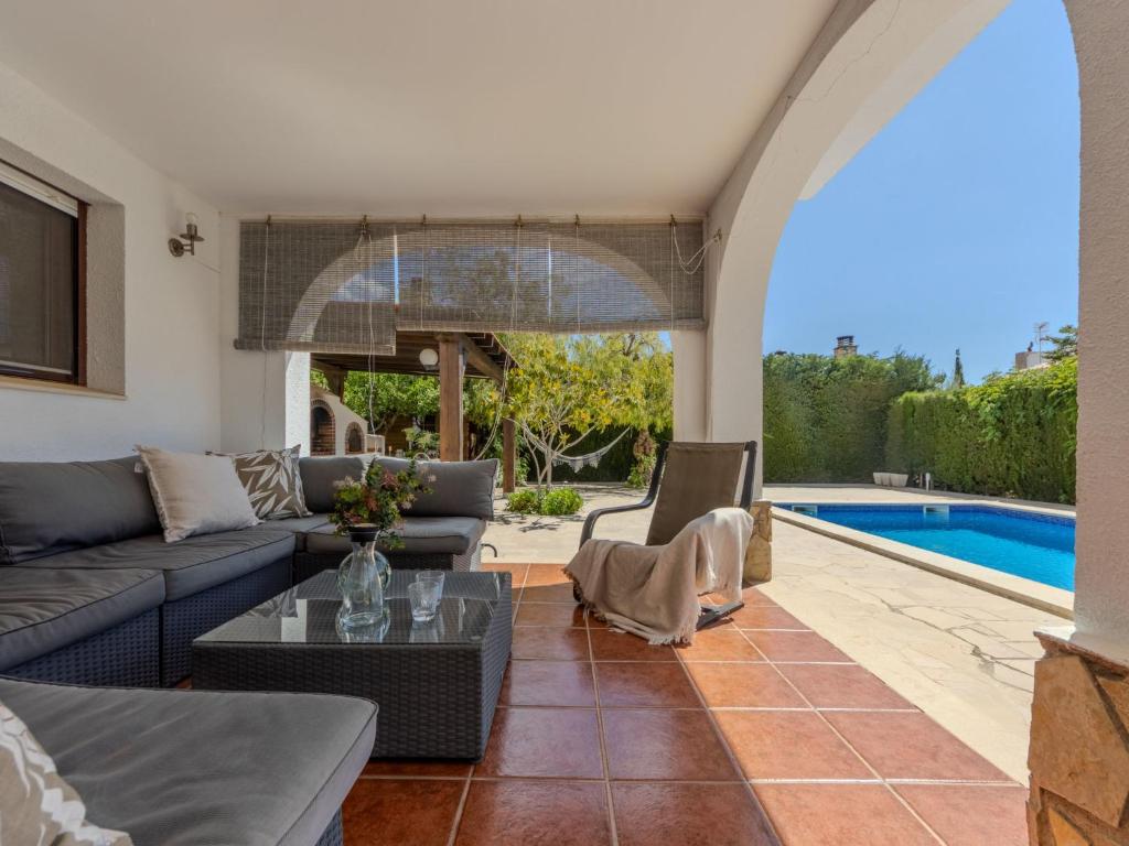 Villa Alicia by Interhome - 2
