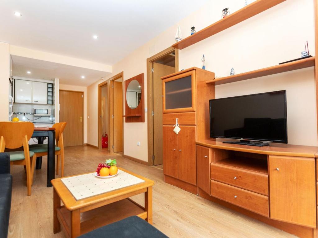 Apartment Catalunya 92-18 by Interhome - 3