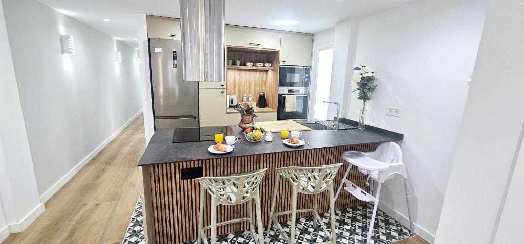 CHARLOT Center Apartment III by SunCastle apartamentos - 2