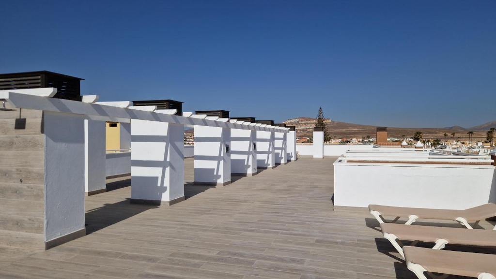 Hotel Chatur Costa Caleta — Hotel building in Caleta De Fuste, Canary Islands
