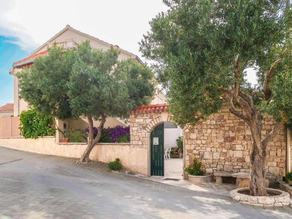 Apartment Ana-2 by Interhome, Supetar