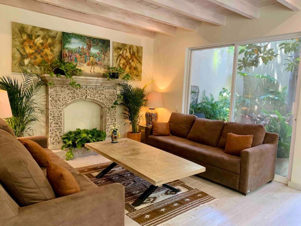 Perfect get away walking distance to centro - 2