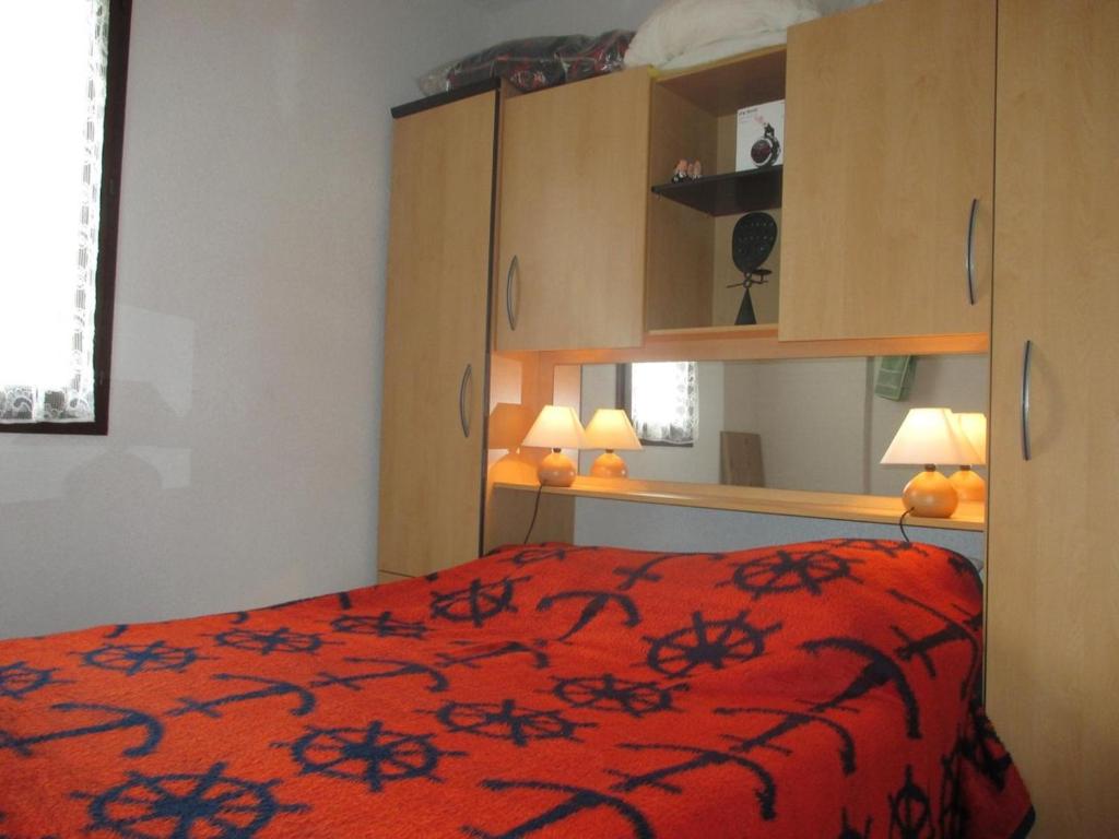 Appart 2 pièces 4 couchages PORT LEUCATE NATURISME PL010-326 - 5