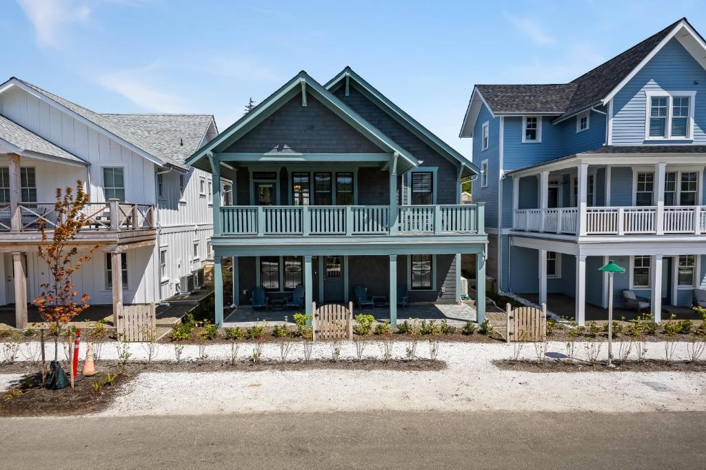 Sundance by Seabrook Hospitality, Pacific Beach