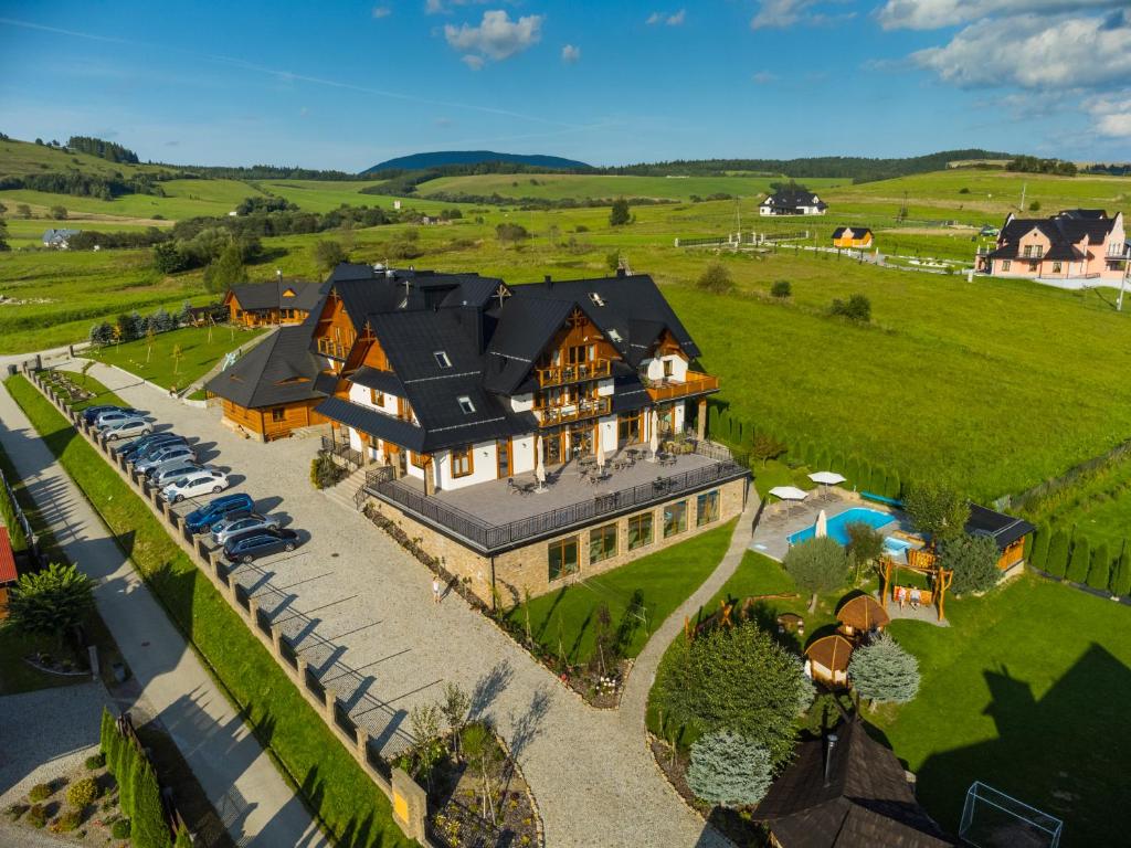 Tylickie Wzgorze SPA & Wellness - basen sauna silownia atrakcje dla dzieci w marcu mozliwosc zar 전경