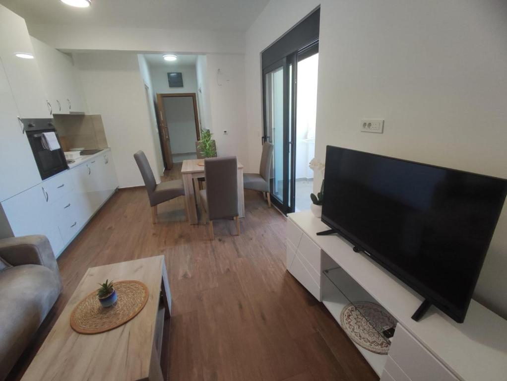 SD LUX APARTMENTS - 4