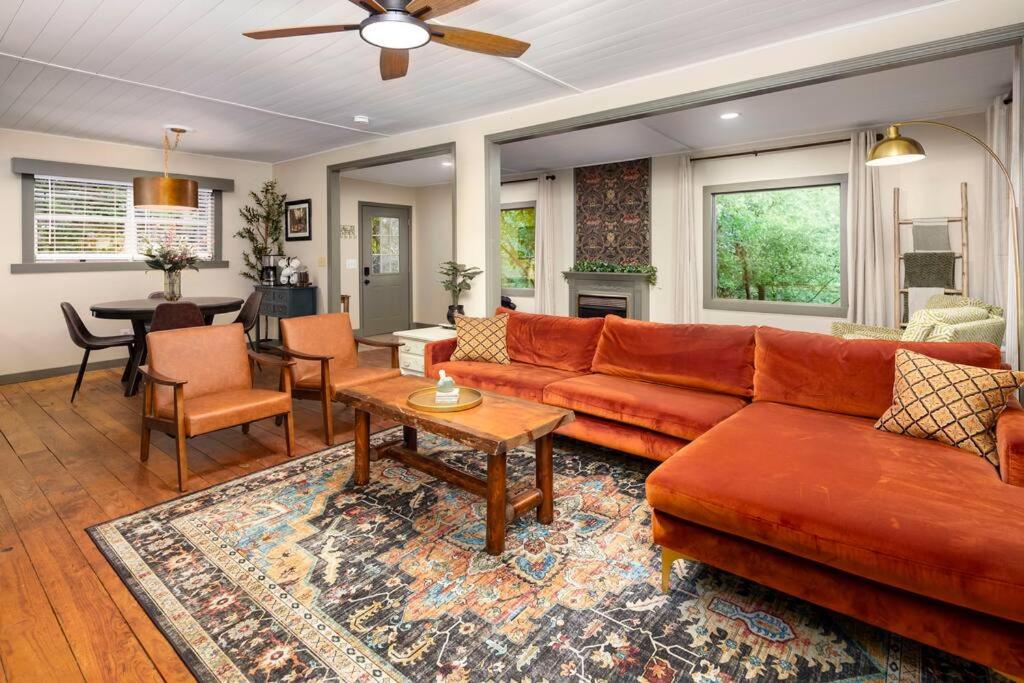 Tranquil & Stylish, Wineries, Hiking, 8min to Town, Dahlonega