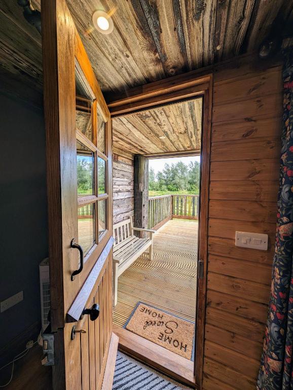 The Lavenham at Lake View Lodges, Long Melford photo 3