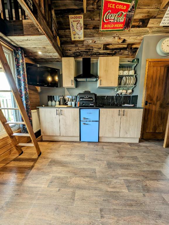 The Lavenham at Lake View Lodges, Long Melford photo 6