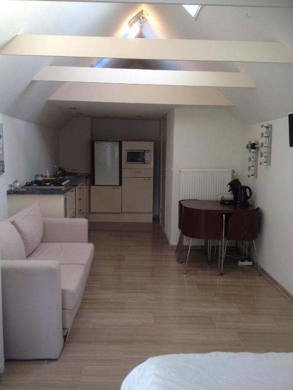 Studio Het Grenspaaltje, Nijeveen