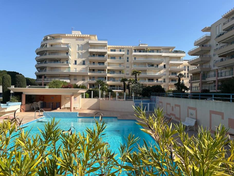 Appartement cosy piscine plage 2 pièces - 1