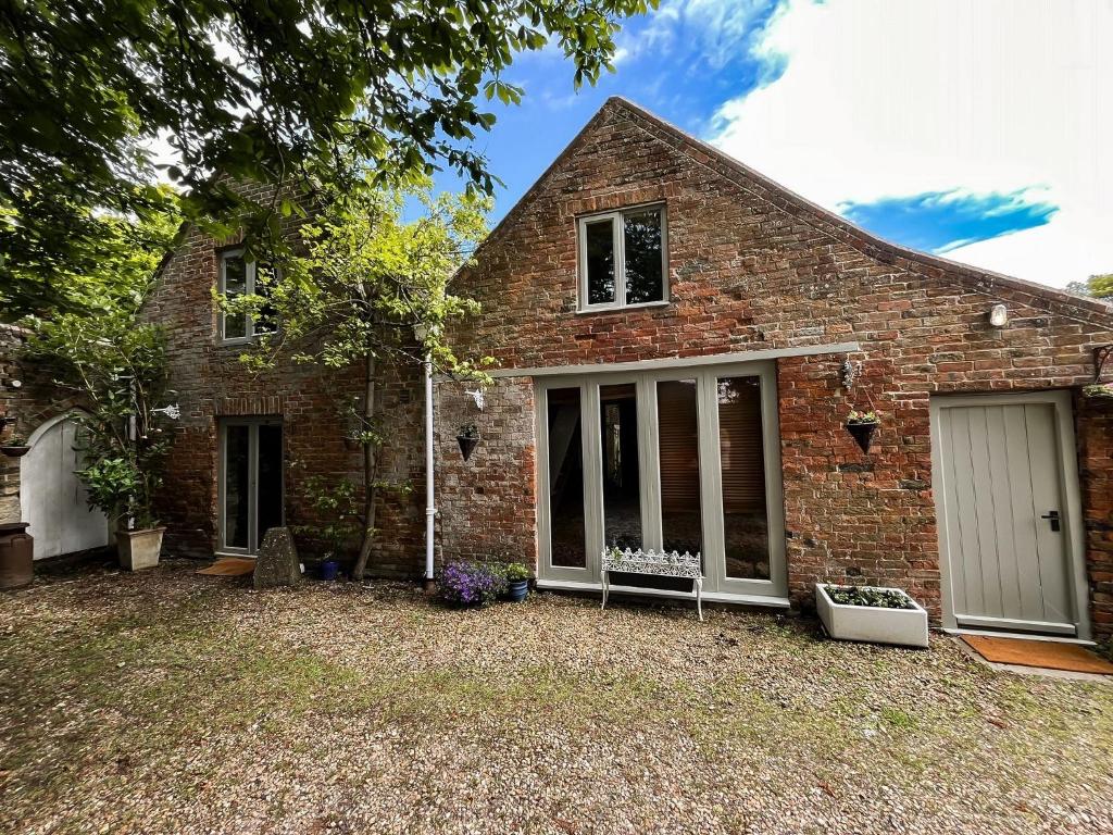 The Barn, Highbridge