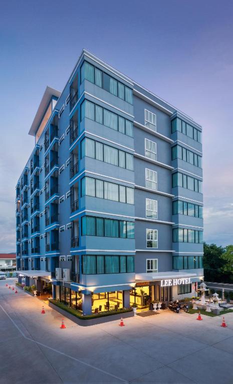 Lee Hotel