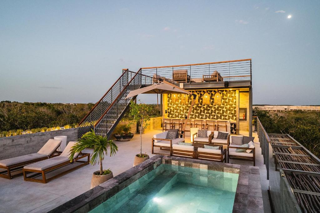 Waterworld 2BR on Cenote Pools and Gym Beach Club - 4