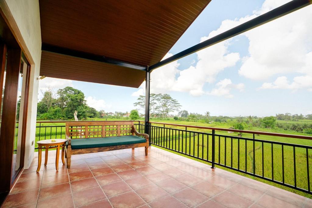 Kari Senja Luxury Villa