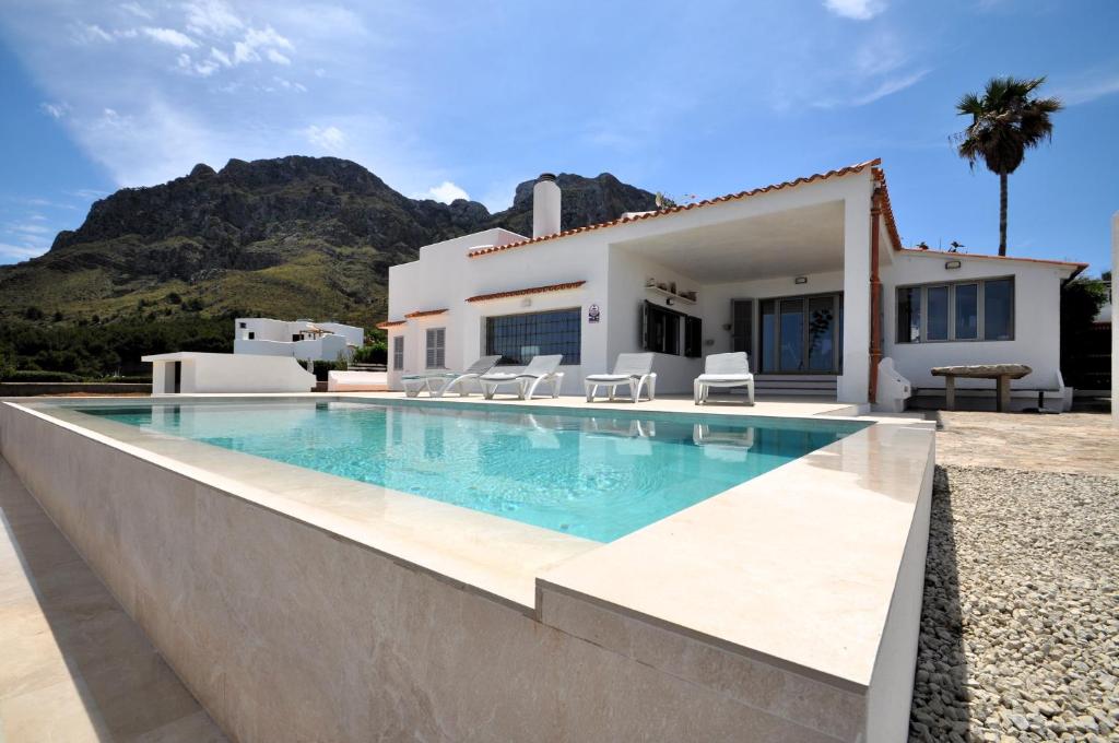 XOROI- Villa primera linea mar con vistas a Bahía Alcudia - 1