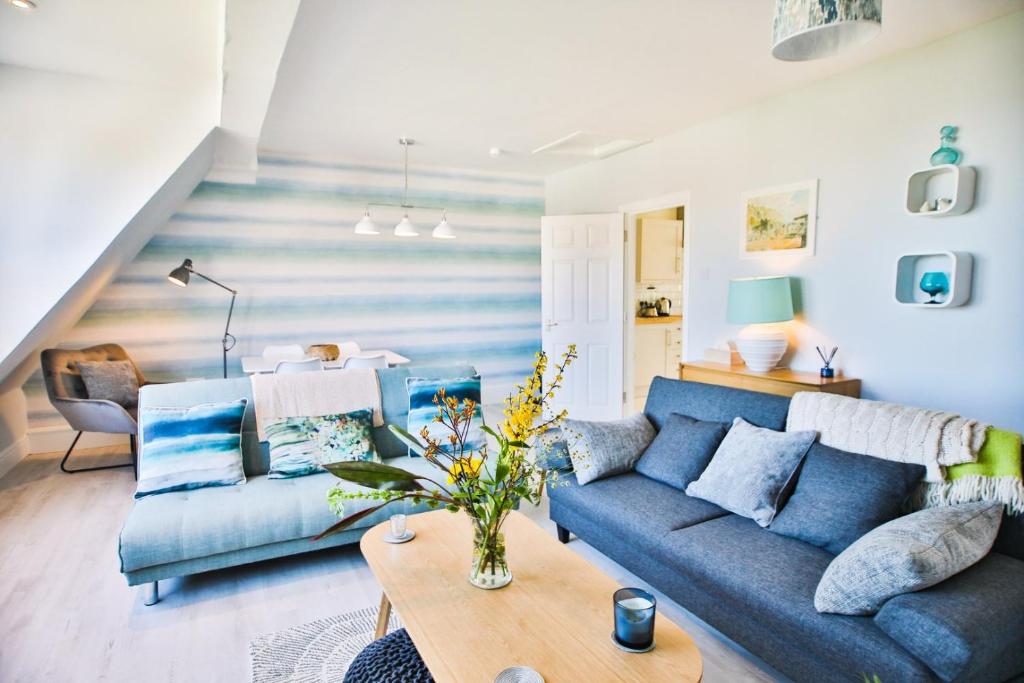 The Lookout - Hastings, Hastings