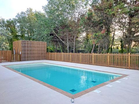 AGENCE JF IMMO - Appart 4 pers climatisé parking piscine proche des plages ménage inclus - V0816 - 5
