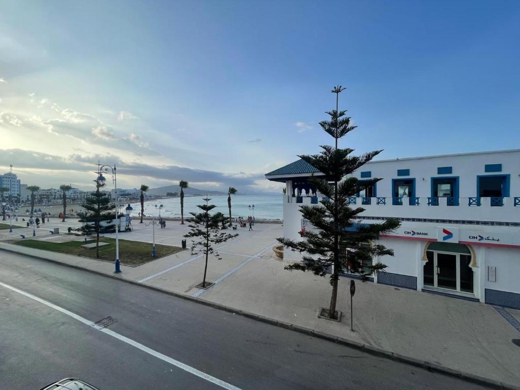 Appartement pied dans l'eau, Mʼdik