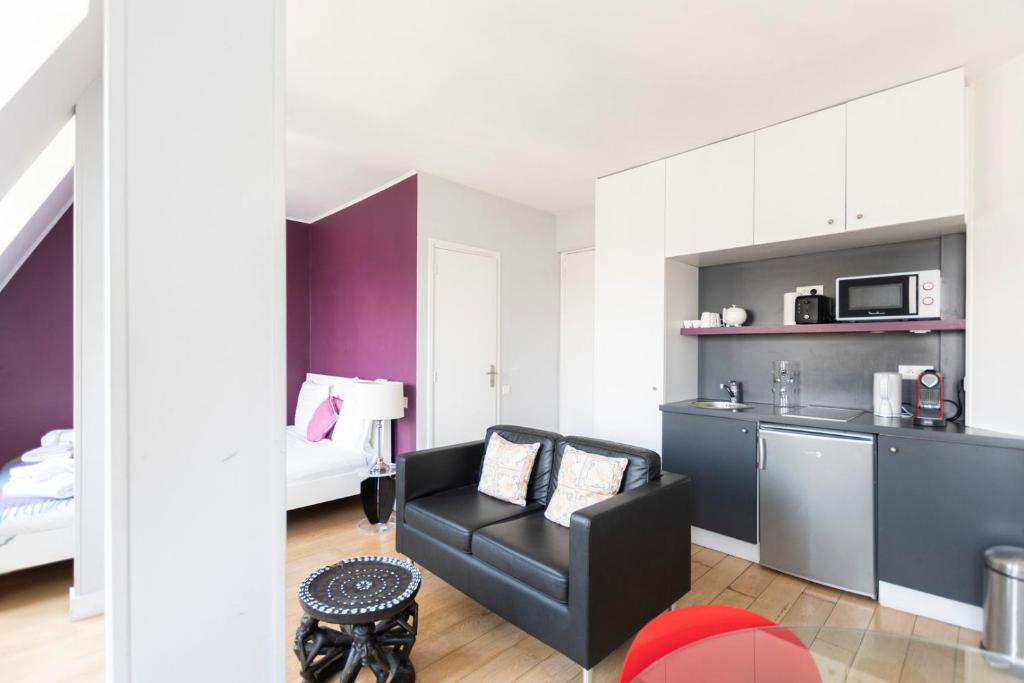 GuestReady -Cozy Apartment with Eiffel Tower view - 4