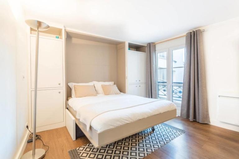 GuestReady-Designer Studio for 2, close to Louvre! - 5