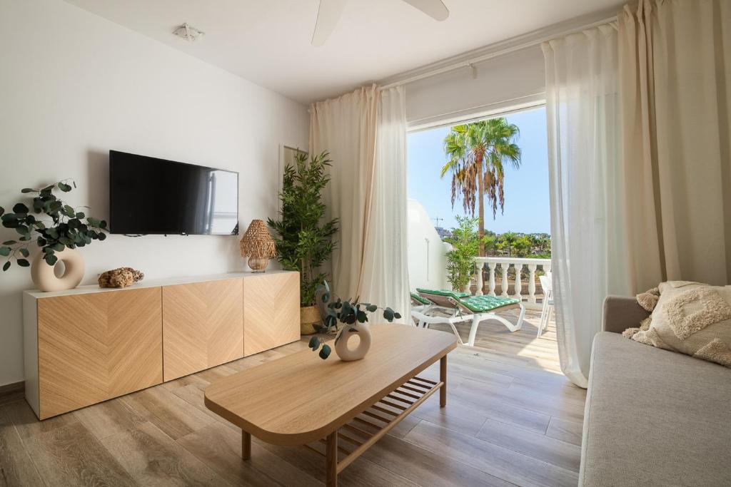Apartment with balcony - Sunny Holidays Tenerife - 2