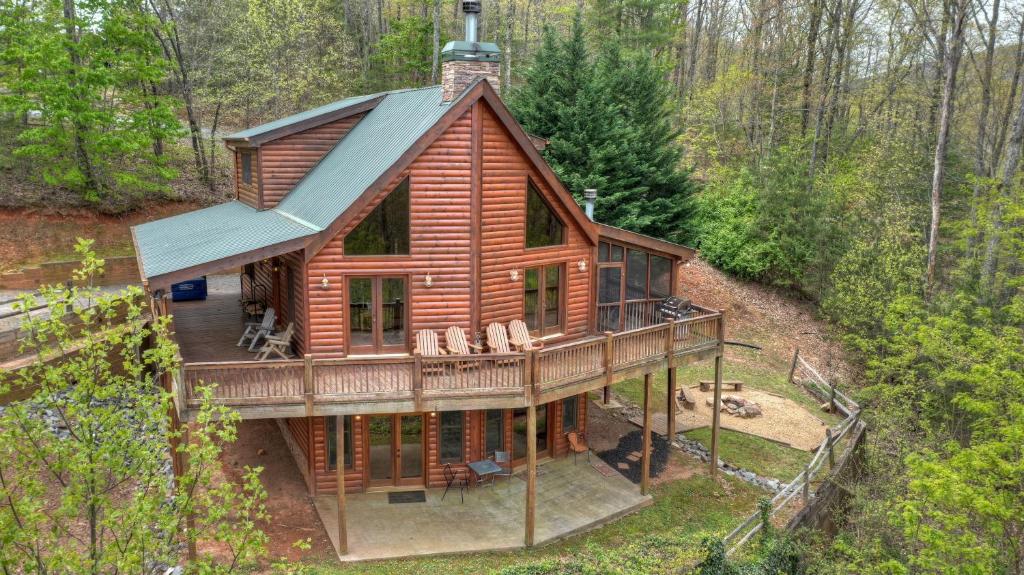 View From The Top - Pet-Friendly Mountain View Blue Ridge Cabin - Stunning Views, Hot Tub, Shuffleboard, Foosball In The Aska Ad, Blue Ridge