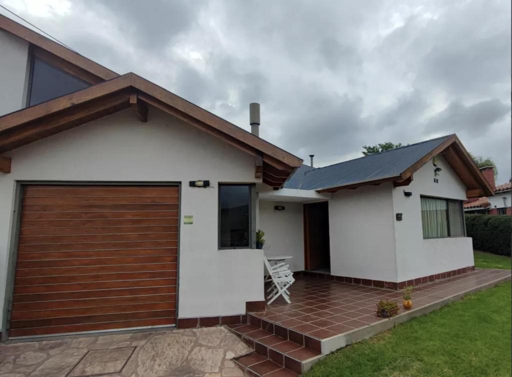 Amplia casa en La Falda - 3