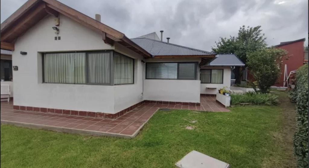 Amplia casa en La Falda - 2