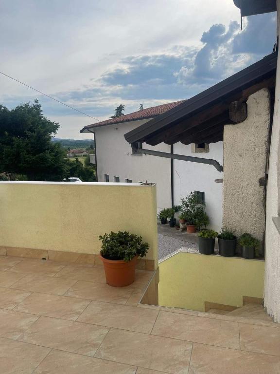 Apartma SAAAN, Šempas