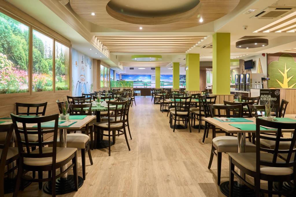 Hotel Puerta de Toledo — Restaurant & bars in Madrid, Community of Madrid