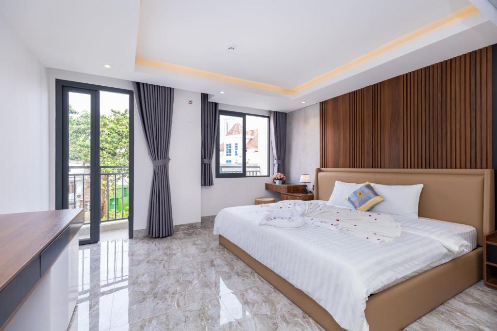 Sunflower Villa - Free Bida - Phong Karaoke - Co Thang May - 10 Phong Ngu - Gan Bien