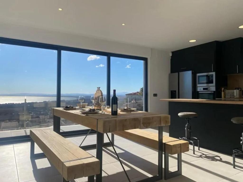 Modern House with City View in El Mas Fumats, Selva de Mar