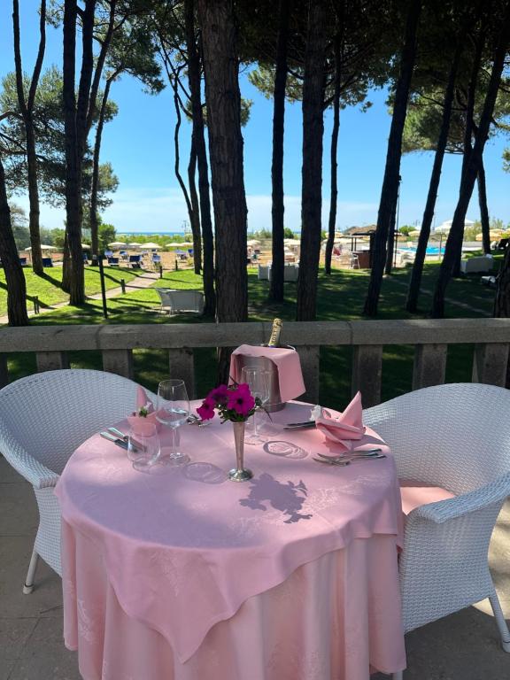 Hotel Beau Rivage Pineta - 5