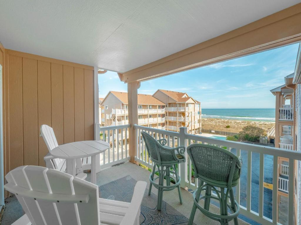 Sand Pebbles #C21, Carolina Beach