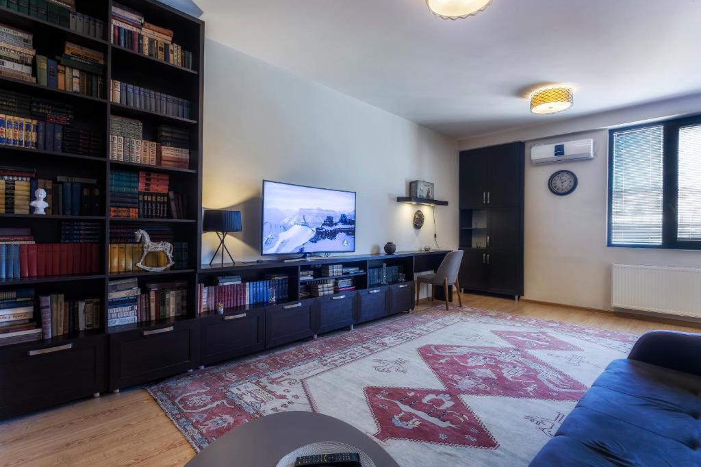 Supercozy in city center, Tbilisi