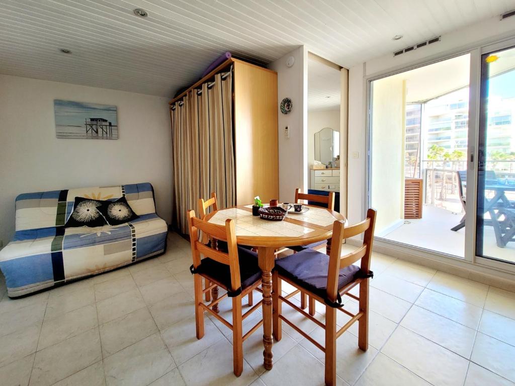 Canet-en-Roussillon T2, 4 pers, Clim, face mer - FR-1-794-106 - 3