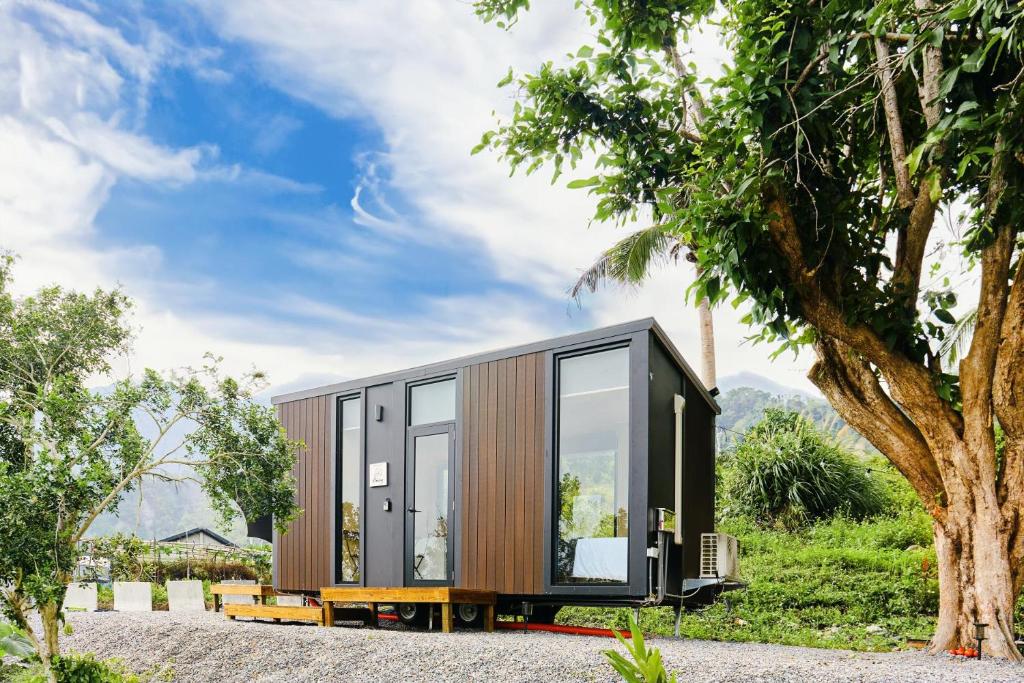 Dulanyi Sanshan 2 by Tiny Away, Te-kao-lao