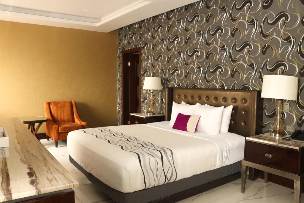 Hotel West Plaza - 5