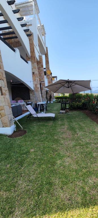 Al codia smir Ap 5, Dar Merah Deriba